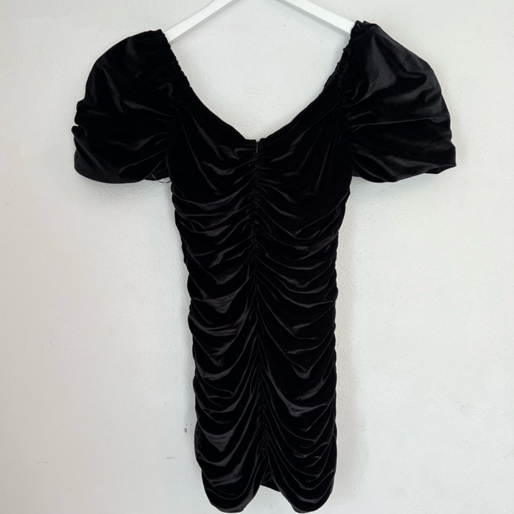 NWT Anthropologie Hutch Black Velvet Ruched Puff Sleeve Mini Dress Sz 10 - Picture 9 of 16